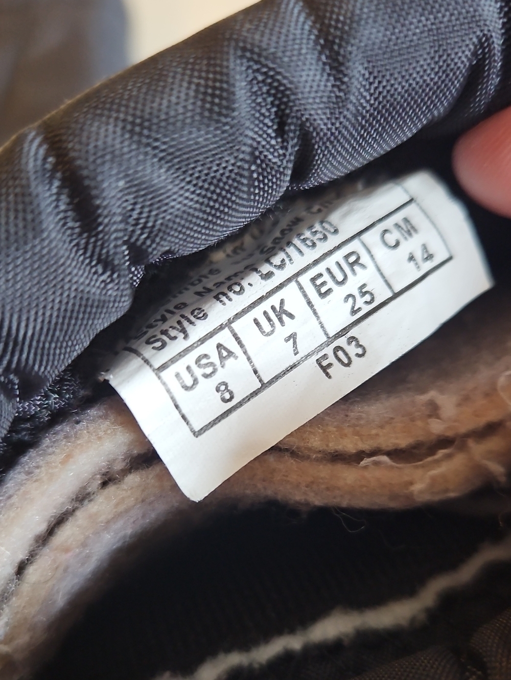 Sorel Black Snowboots - Picture 9 of 10